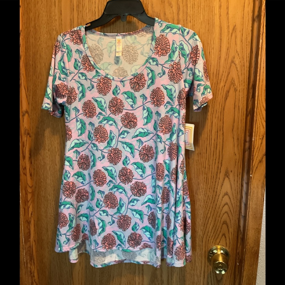 Comply tunic top LuLaRoe New
